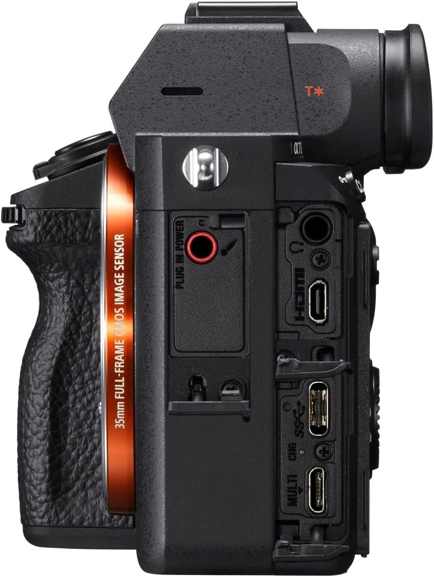 Sony Alpha 7 III | Full-Frame Mirrorless Camera with Sony 28-70 mm f/3.5-5.6 Zoom Lens ( Fast 0.02s AF, 5-axis in-body optical image stabilisation image 2 Sony Alpha 7 III | Full-Frame Mirrorless Camera with Sony 28-70 mm f/3.5-5.6 Zoom Lens ( Fast 0.02s AF, 5-axis in-body optical image stabilisation image 2